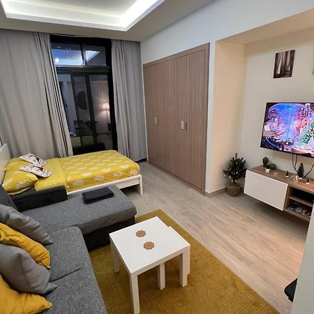 Modern Studio Center Of Дубай Экстерьер фото