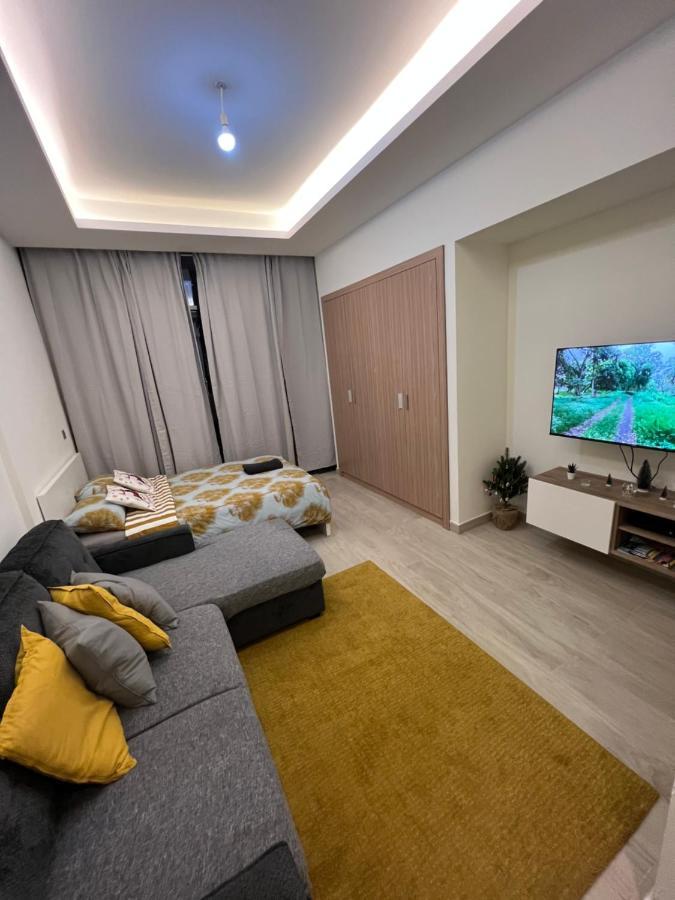 Modern Studio Center Of Дубай Экстерьер фото